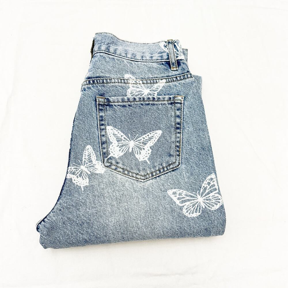 Pacsun Ultra High Rise Slim Butterfly Embossed Straight Leg Denim Jeans SIze 25